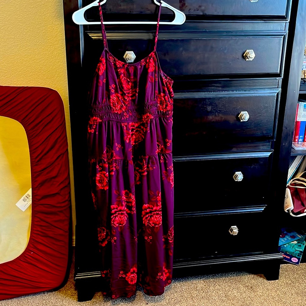 Purple and red spaghetti strap Old Navy maxi dress